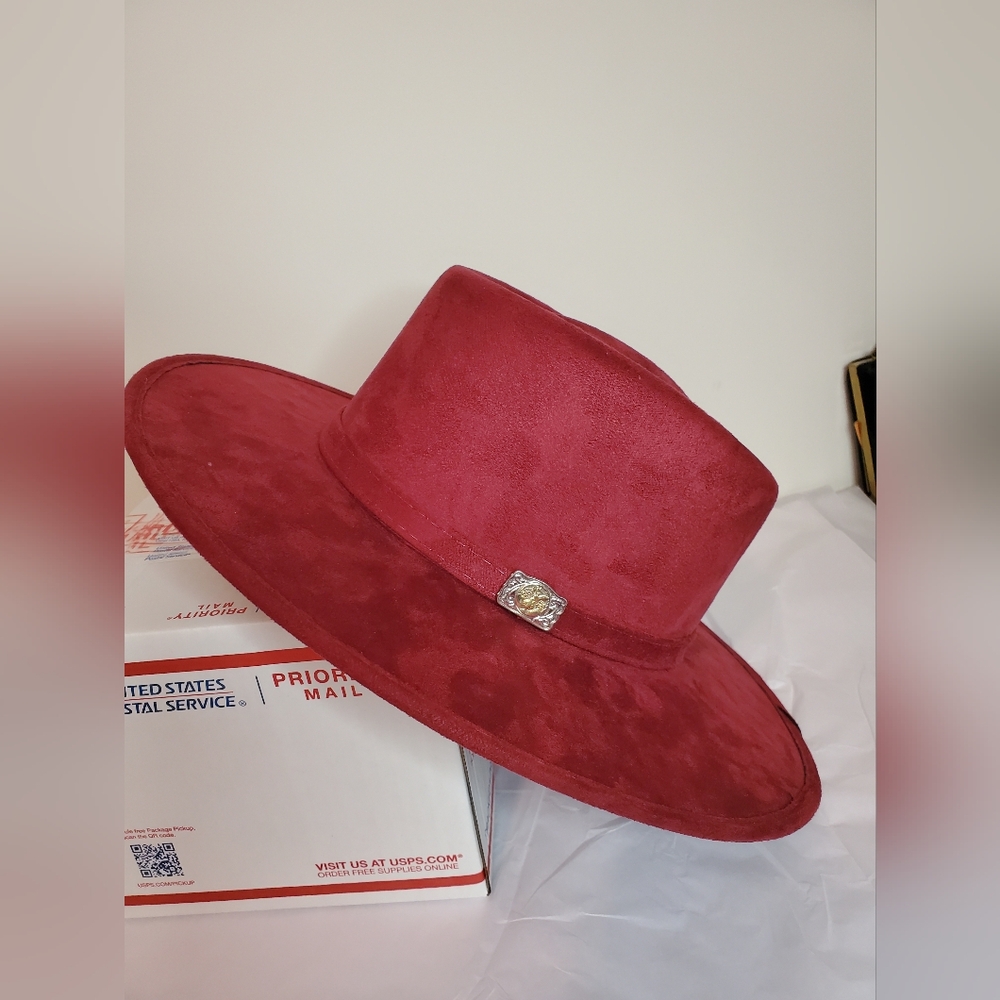 El Mayor Hats Red Velvet Hat Like New